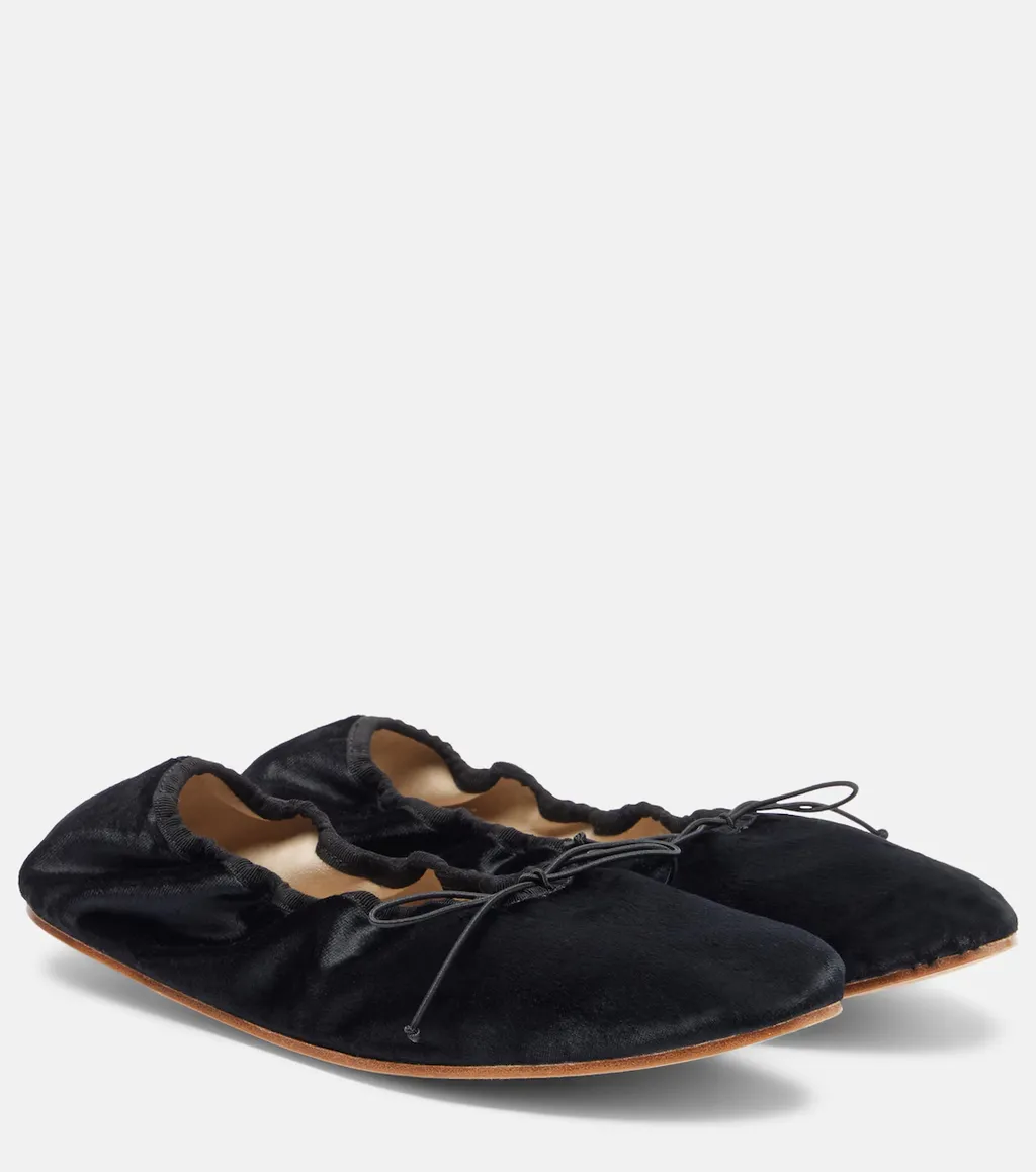 Round Toe Ballet Flats