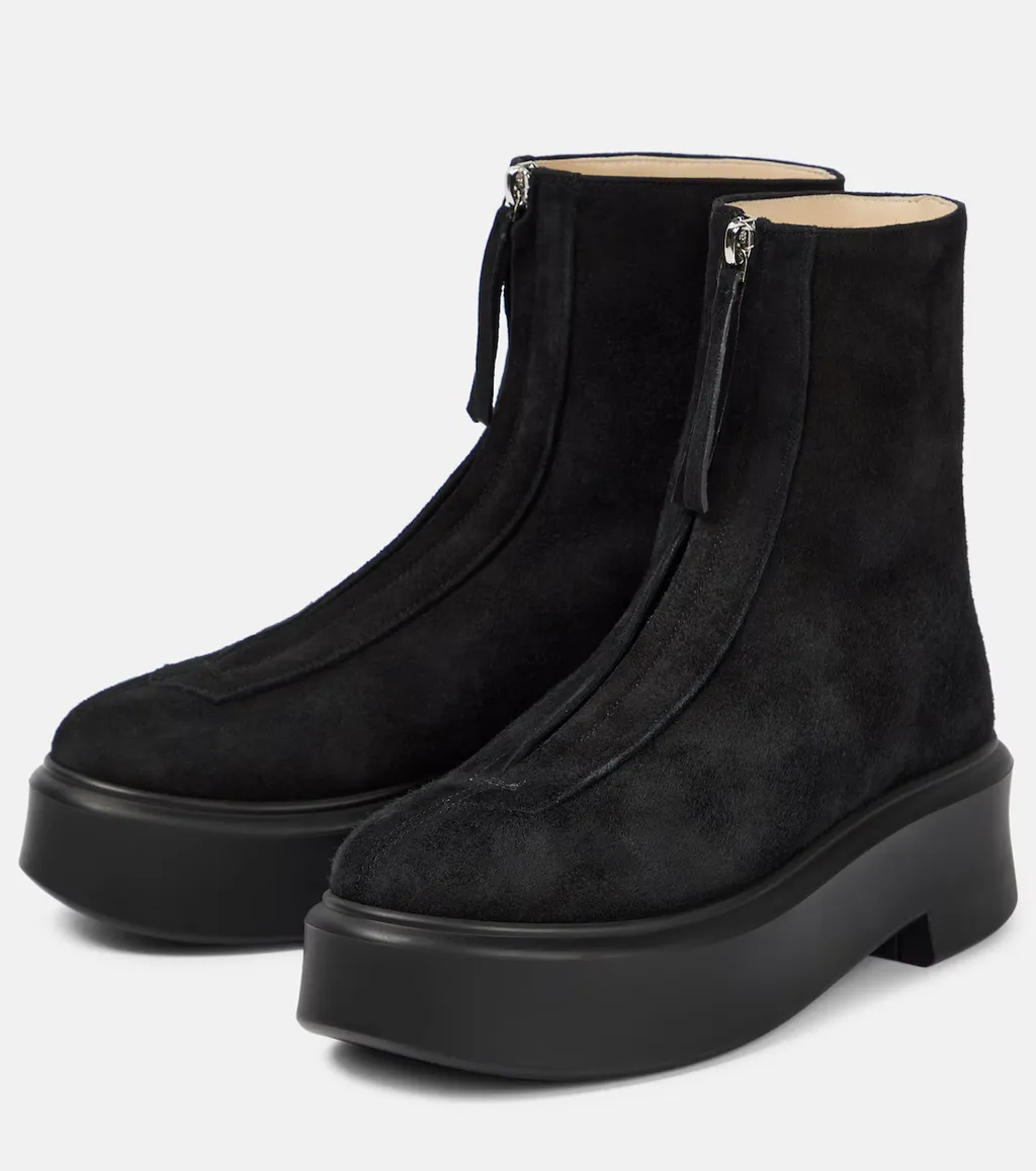 Round Toe Short Boots
