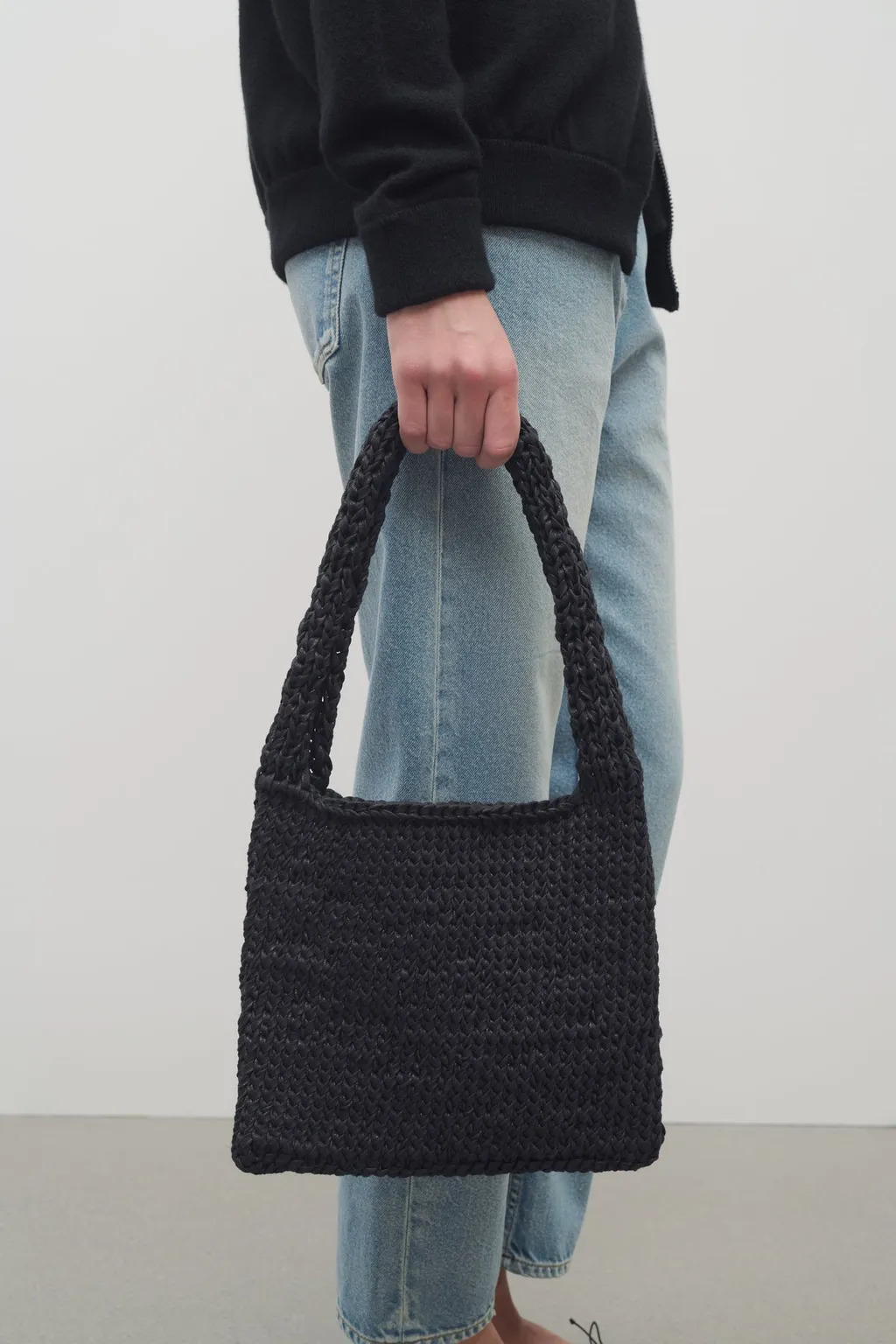 Didion Shoulder Bag