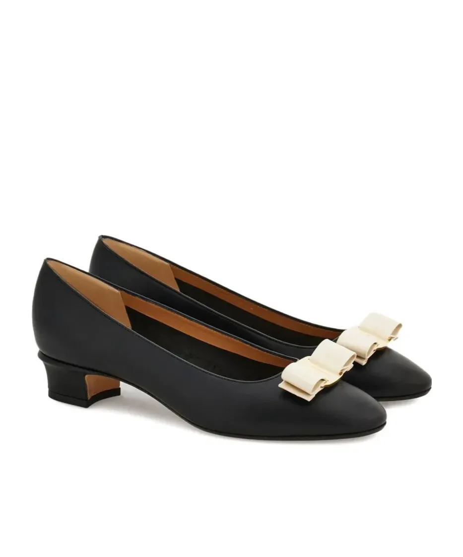 Vara Bow Block Heel Pump
