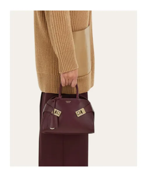 Hug Handbag