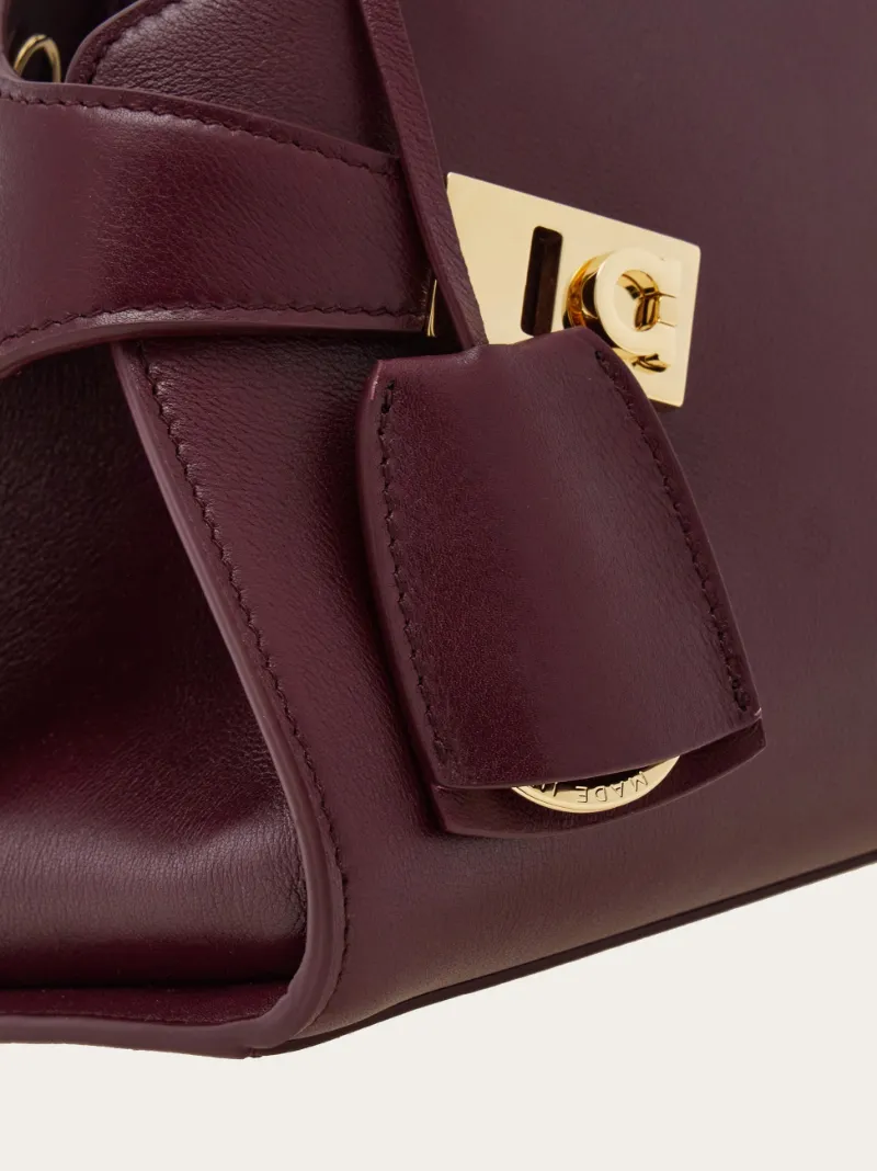 Hug Handbag