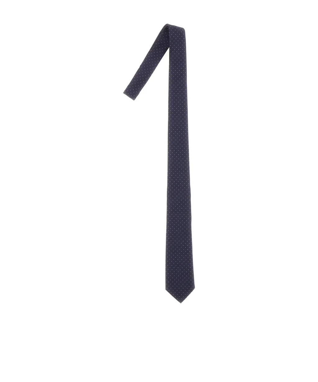 Pointed Tie