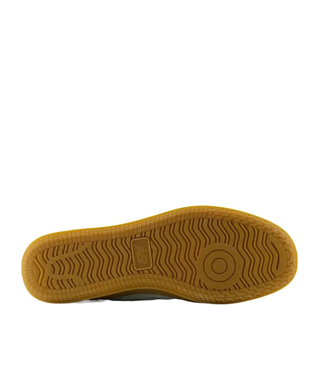 T500 Lace-Up Sneakers