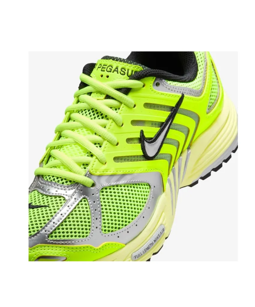 Air Pegasus 2005 Lace-Up Sneakers