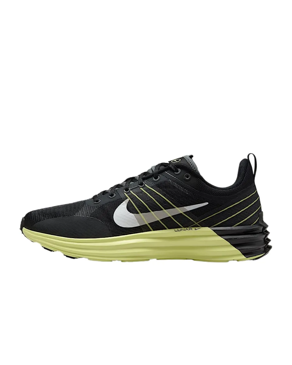 Lunar Roam Sneakers