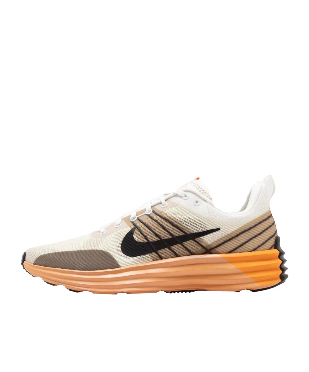 Lunar Roam Sneakers