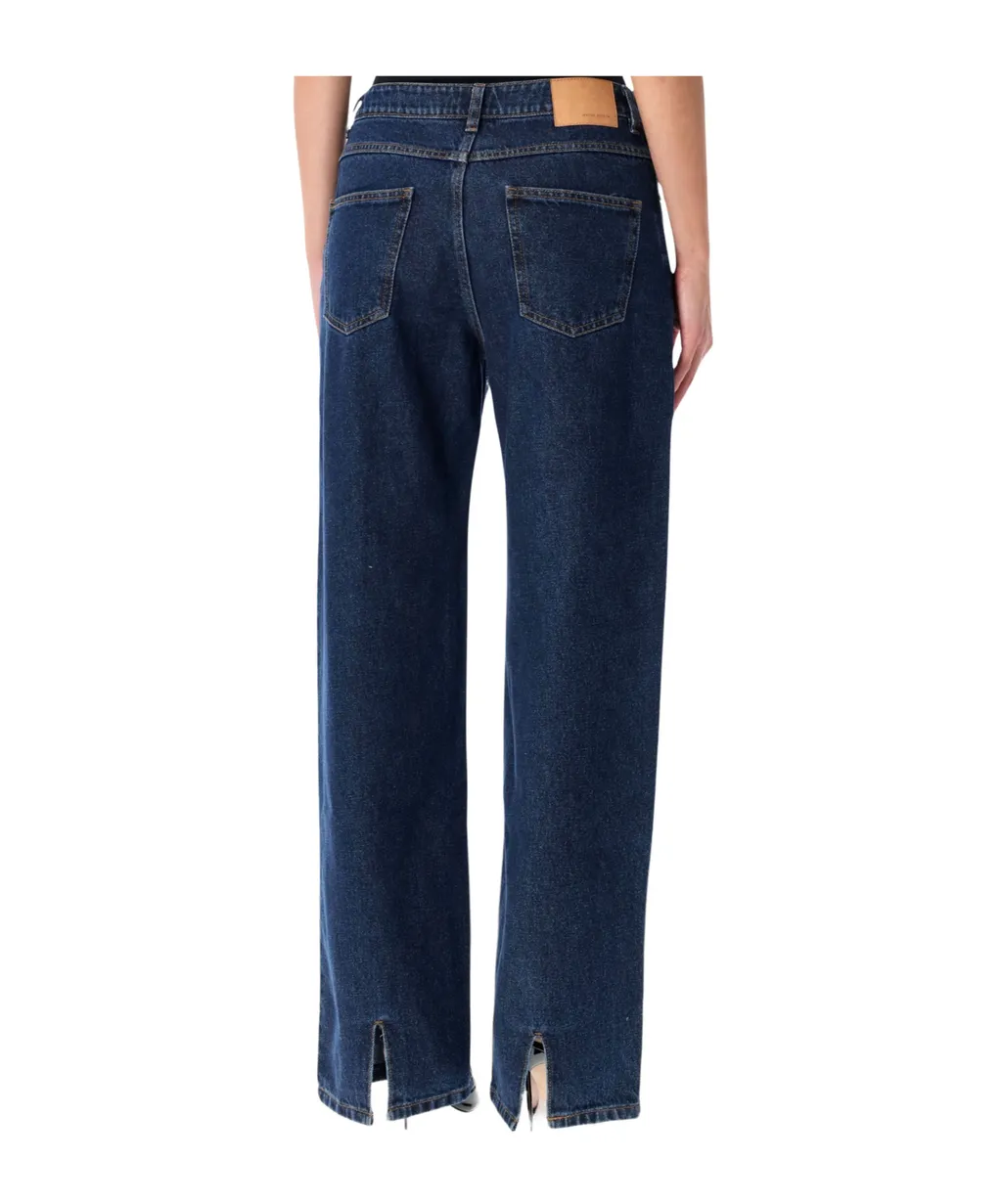 Button-Fastening Jeans