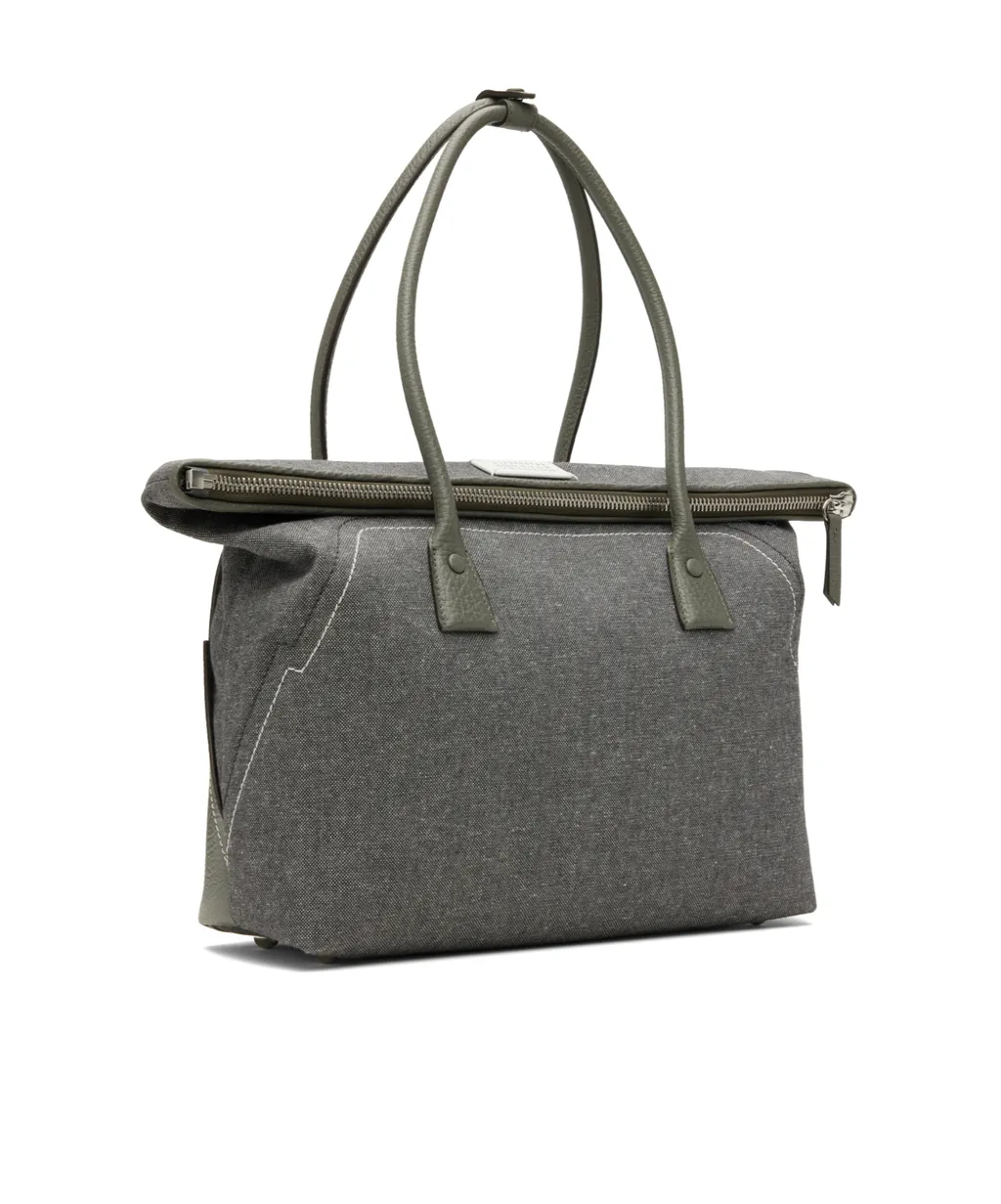 Medium 5Ac Tote Bag