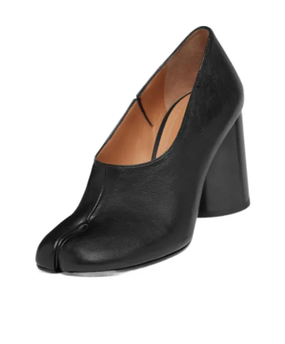 Tabi Pumps