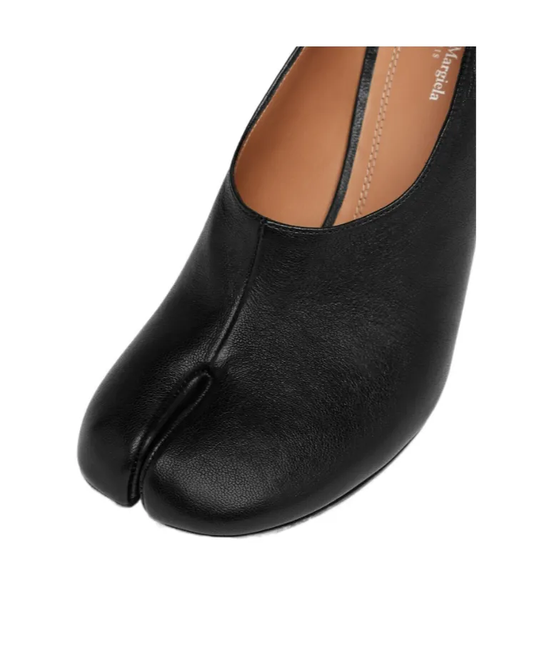 Tabi Pumps