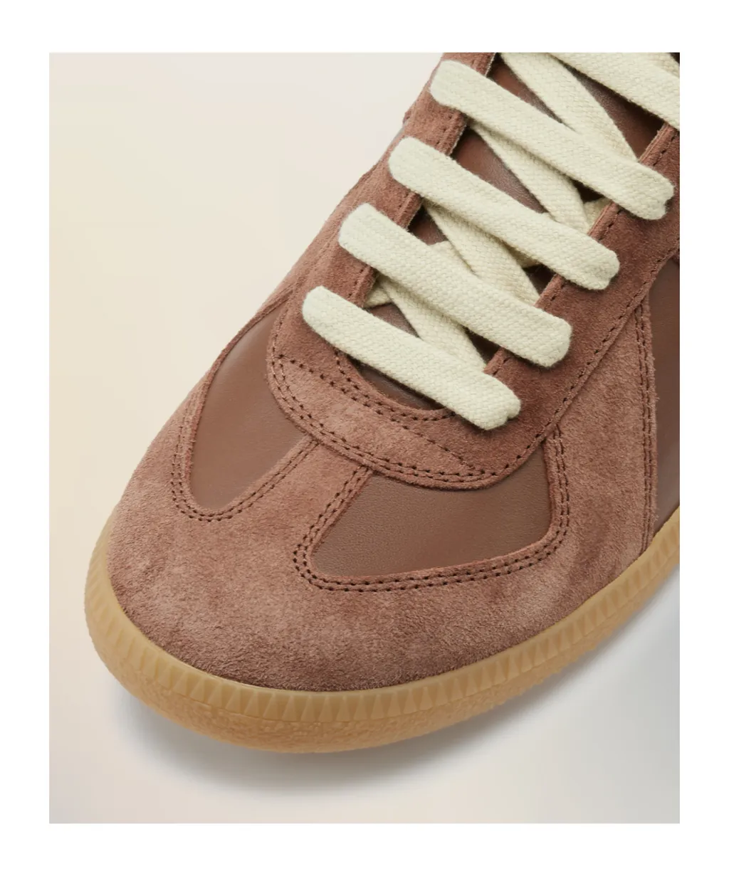 Replica Sneakers