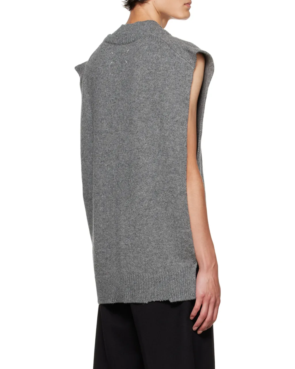 V-Neck Sleeveless Rib-Knitted Jumper