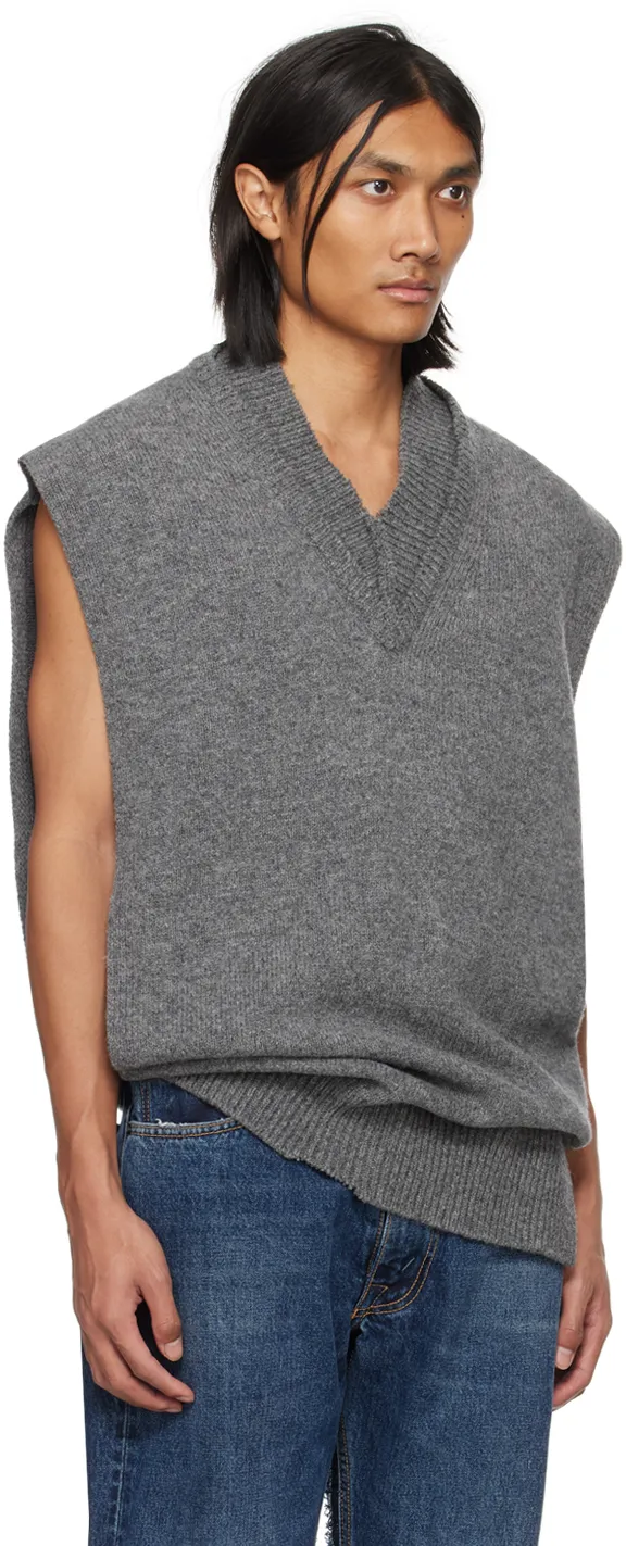 V-Neck Sleeveless Rib-Knitted Jumper