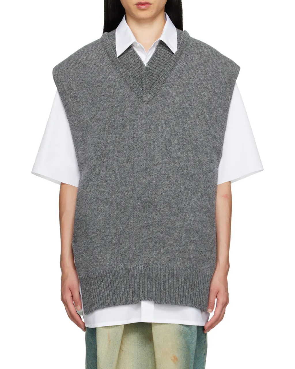 V-Neck Sleeveless Rib-Knitted Jumper