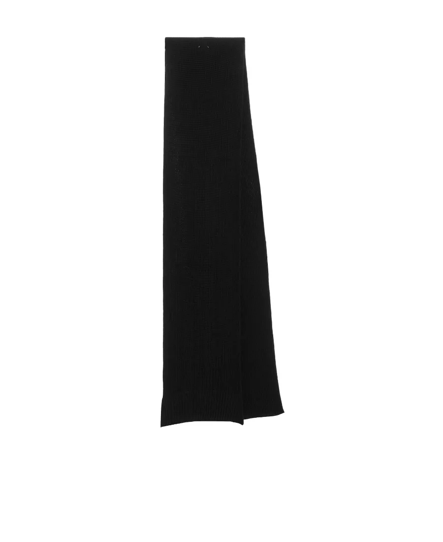 Four-Stitches Ribbed Scarf