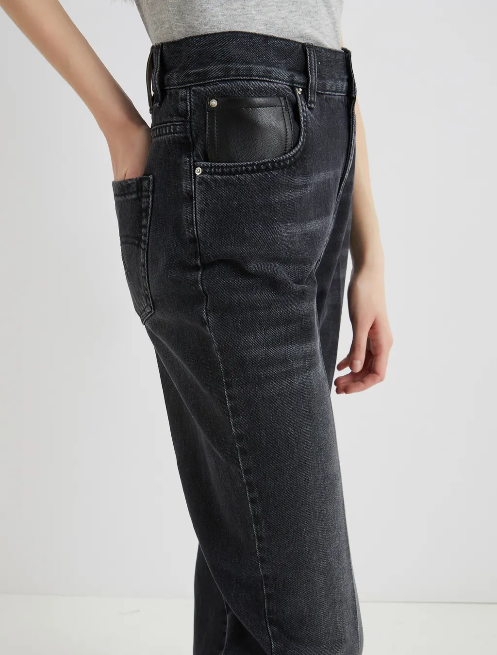 Topstitched Wide-Leg Jeans