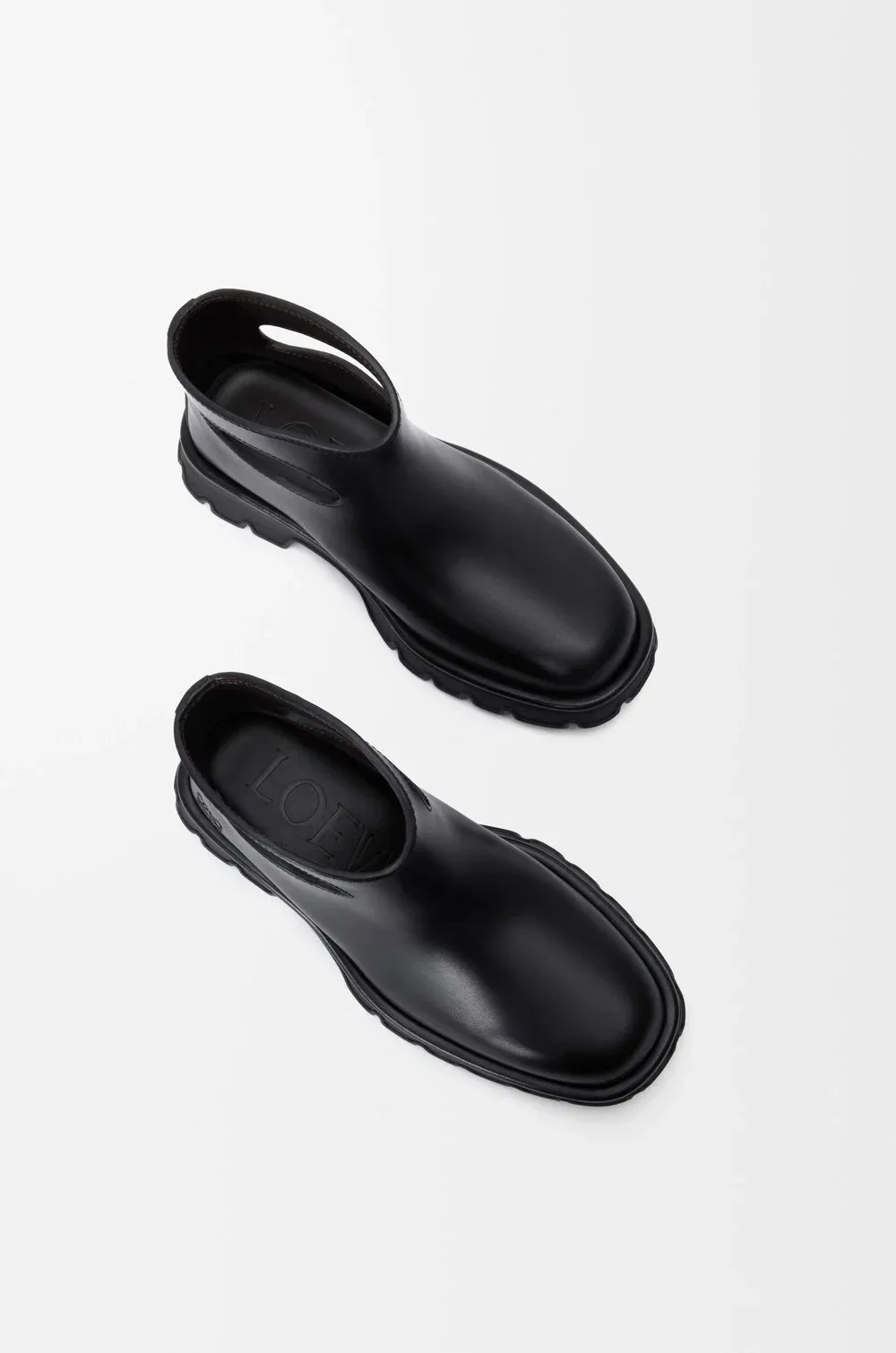 Bobby Bootie In Vegetable-Tanned Calfskin