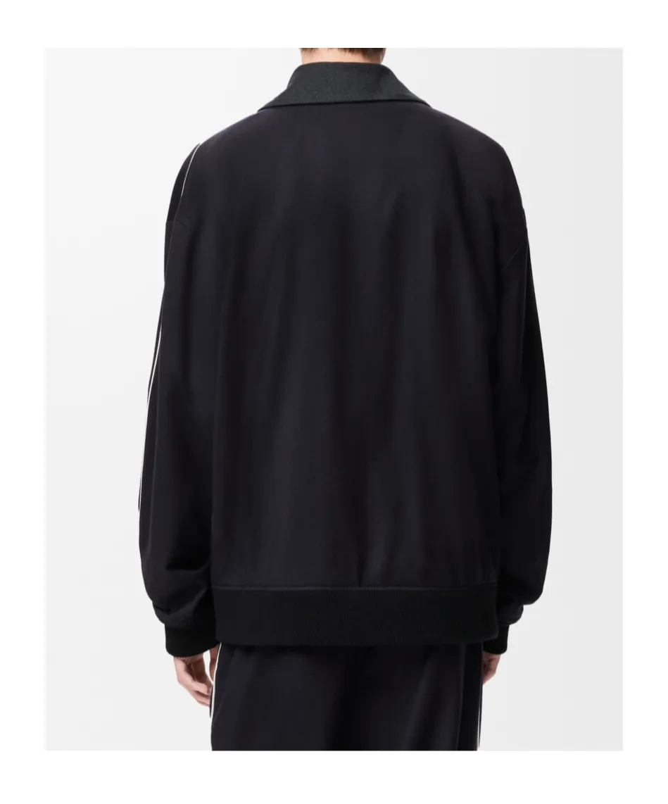 Long-Sleeved Sports Jacket