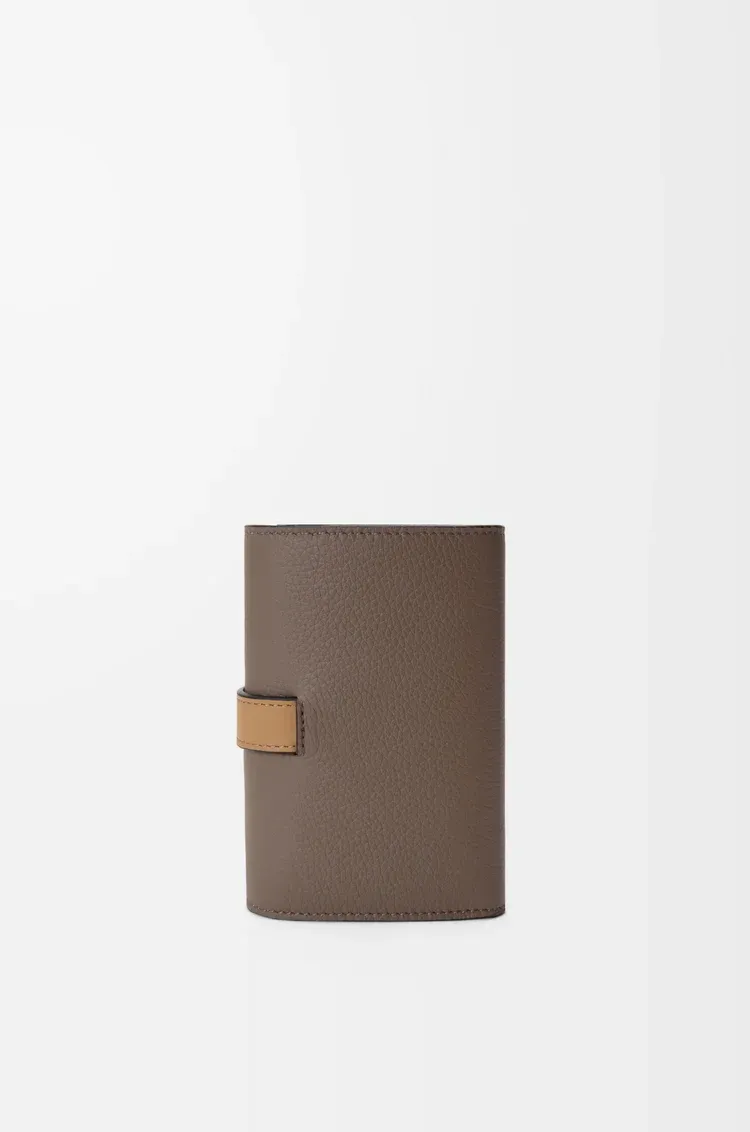 Small Vertical Wallet