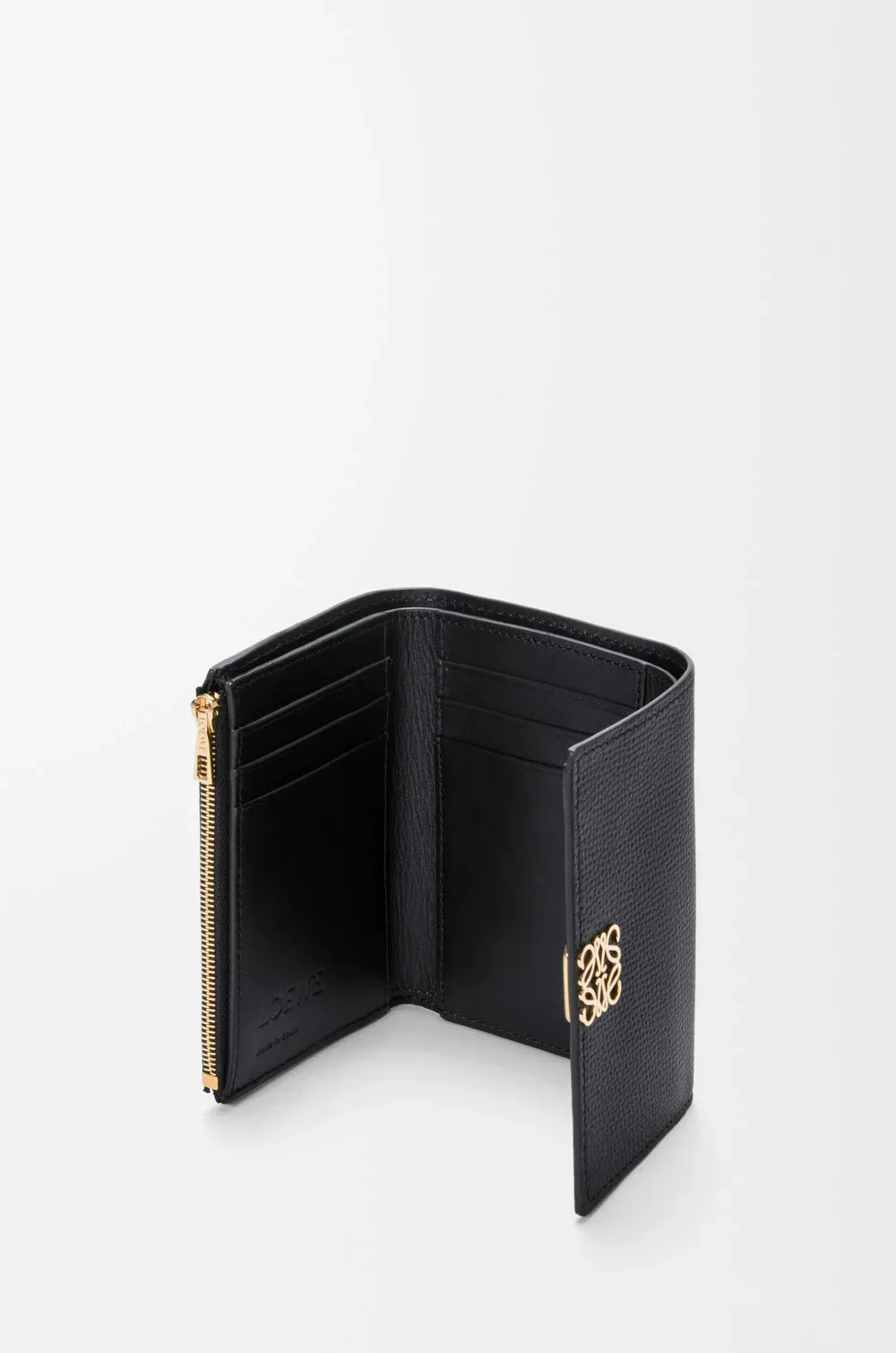 Anagram Small Vertical Wallet In Pebble Grained Calfskin