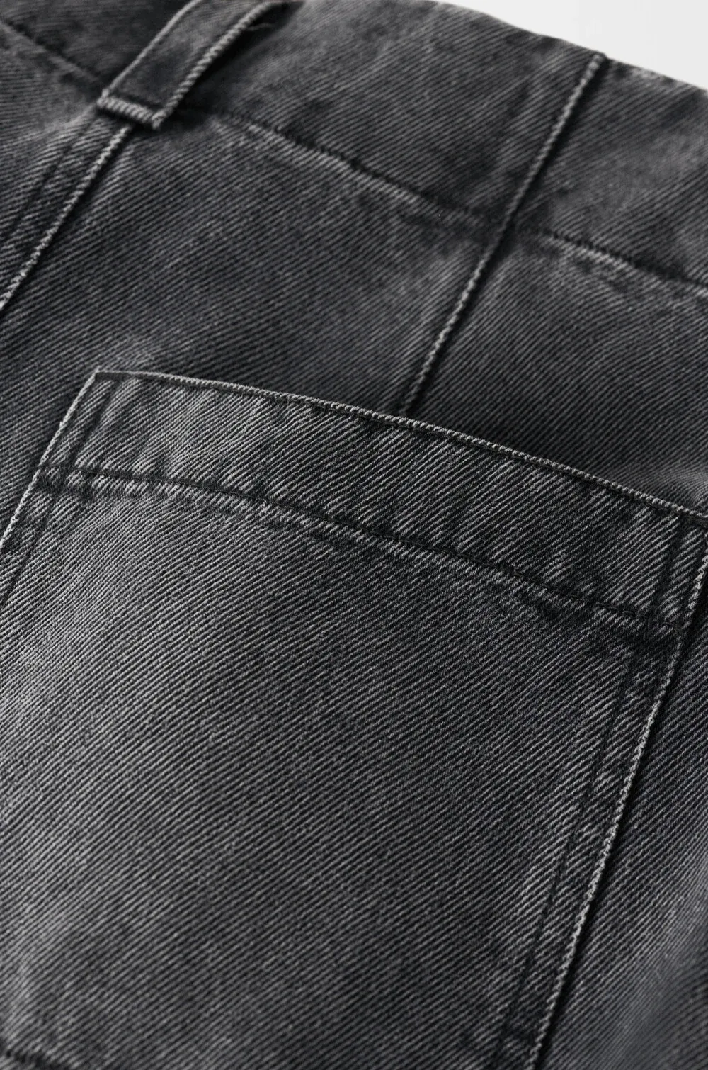 Mid Rise Jeans