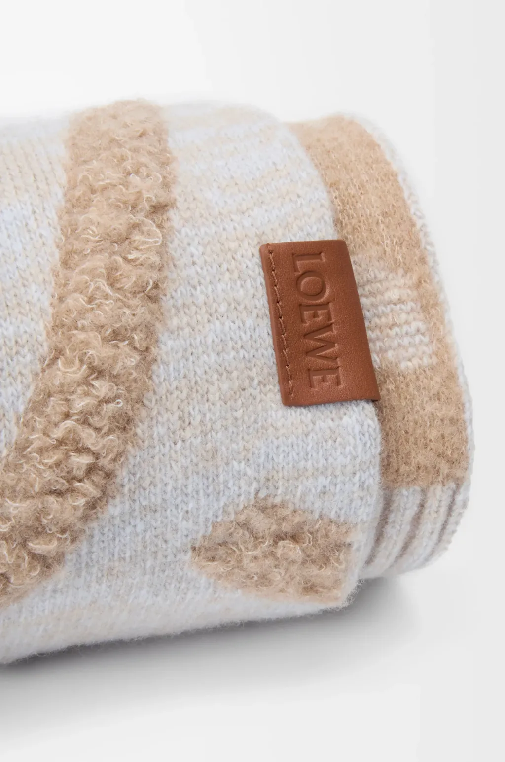 Scarf In Wool And Cashmere