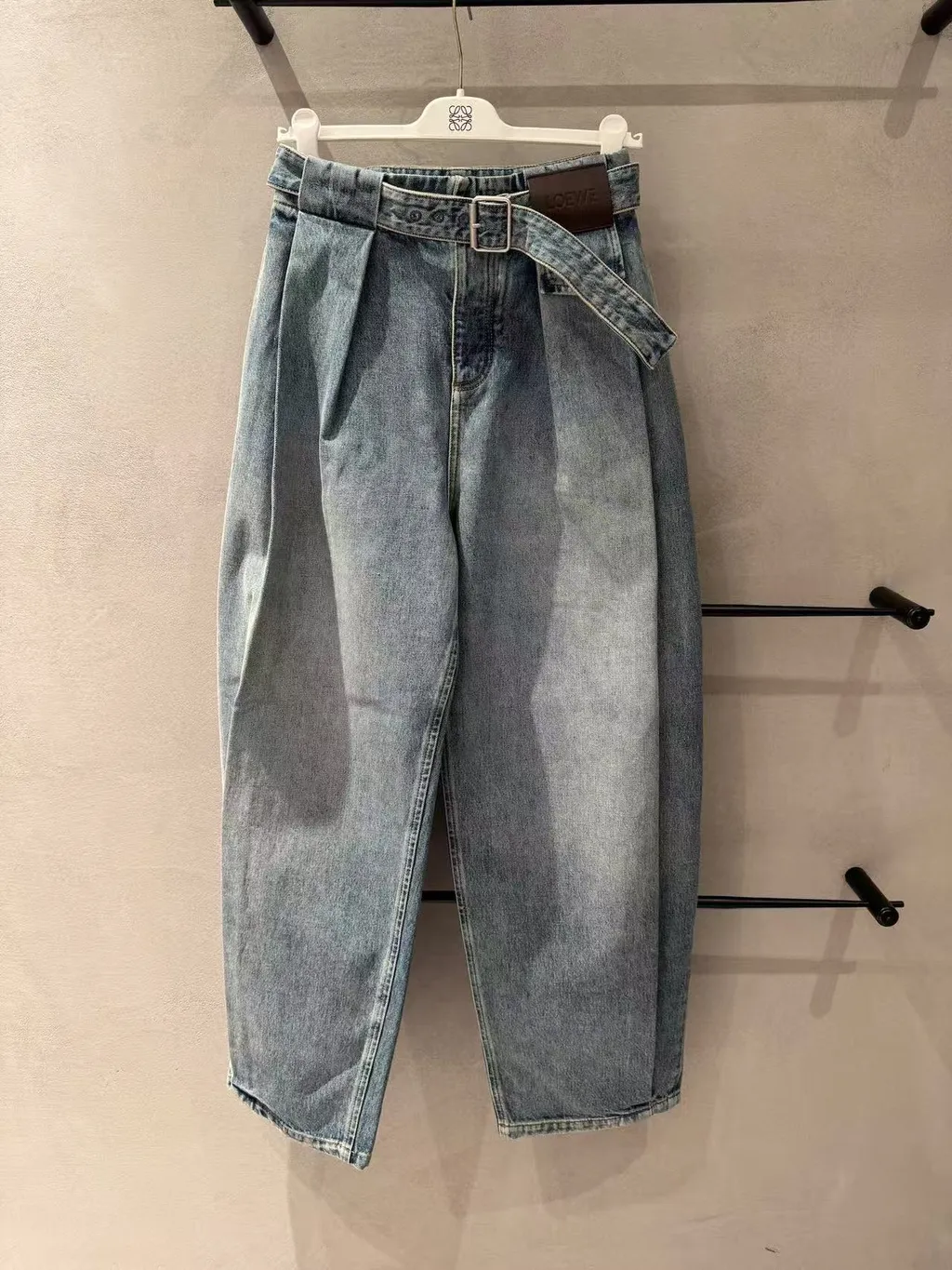 Pleated Loose Leg Jeans