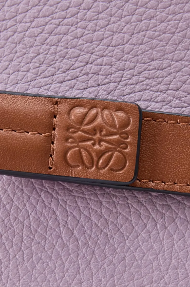 Compact Zip Wallet In Soft Grained Calfskin