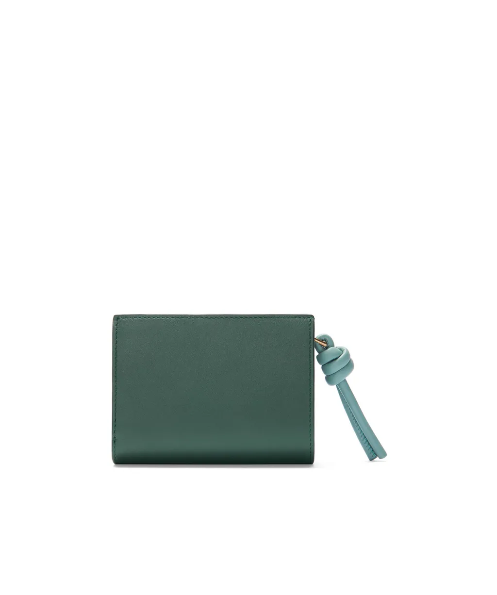 Knot Compact Wallet In Shiny Nappa Calfskin