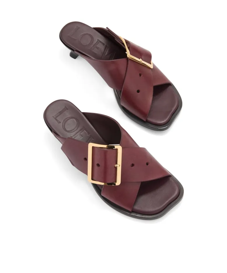 Petal Belt Sandal In Vegetable-Tanned Calfskin