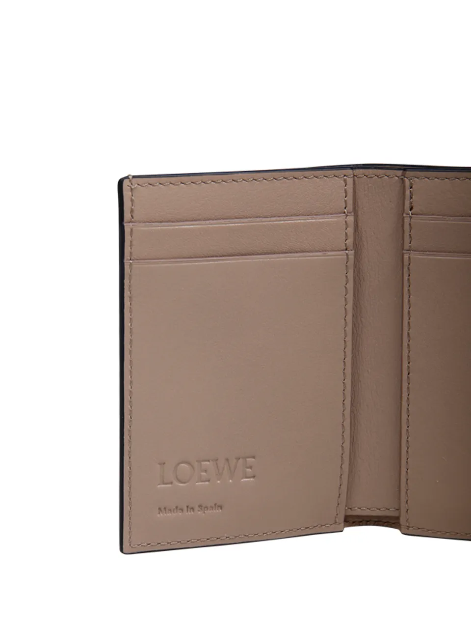Anagram Trifold Wallet In Pebble Grained Calfskin