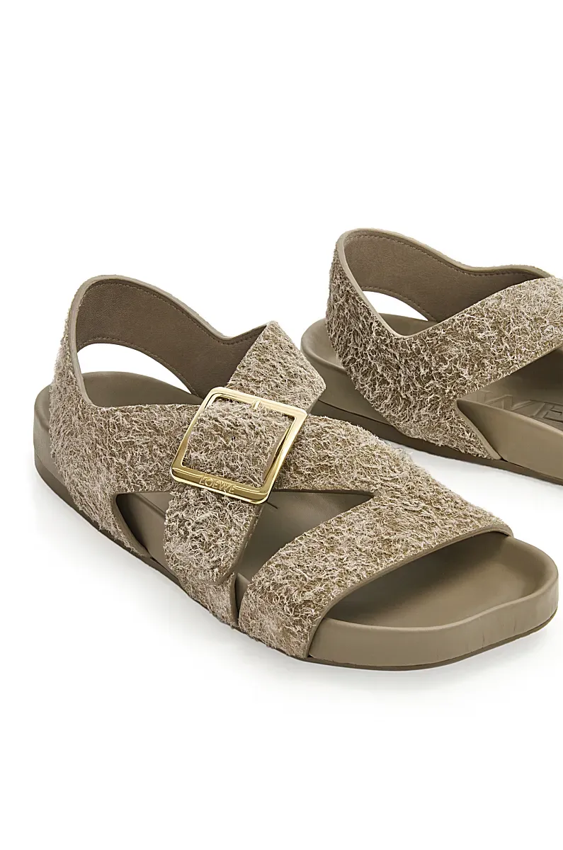 Ease Buckle Sandal