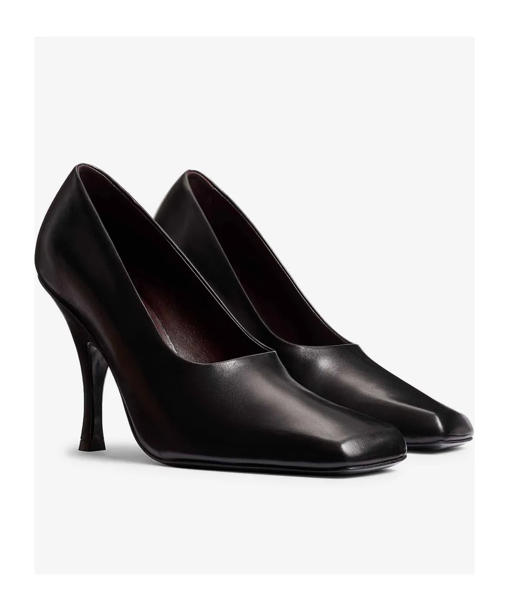 Eva Square-Toe Pumps