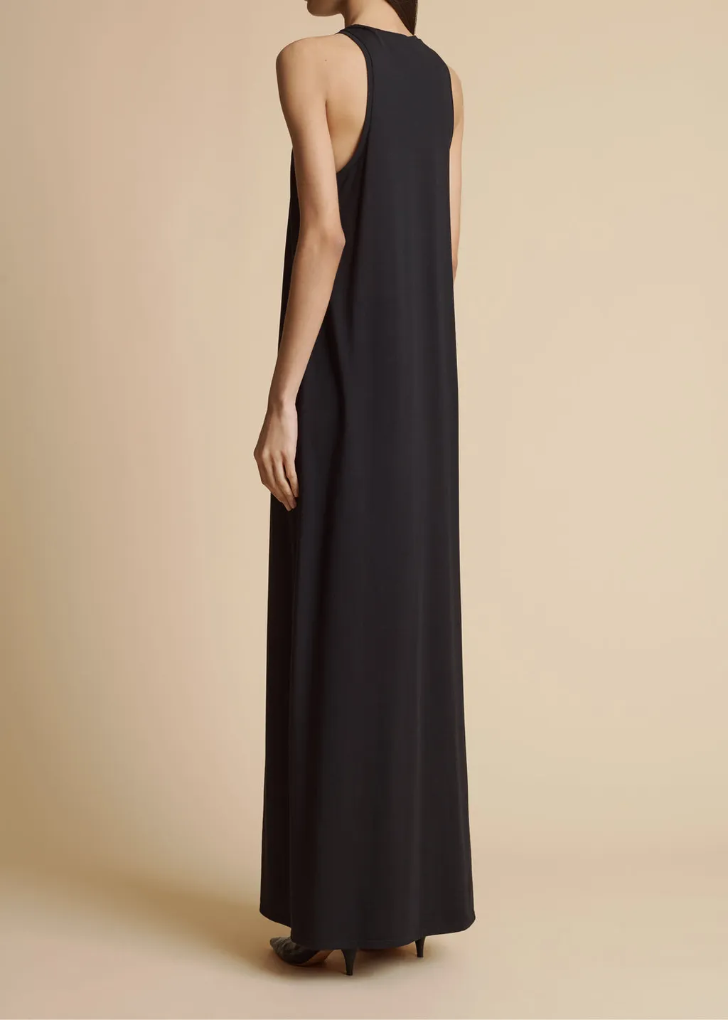 Vernetta V-Neck Sleeveless Maxi Dress