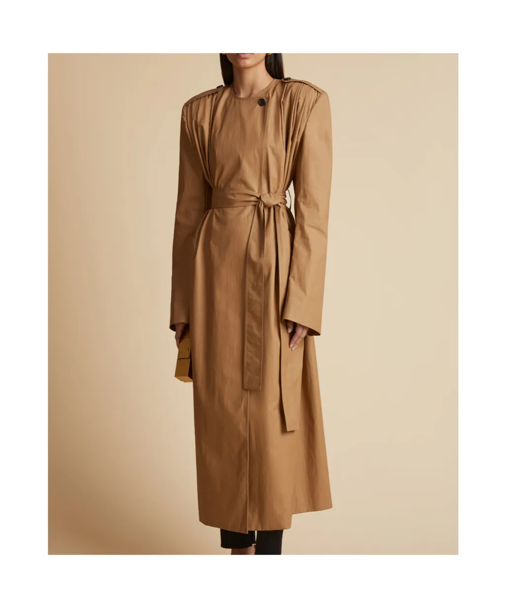 Long-Sleeved Windbreaker