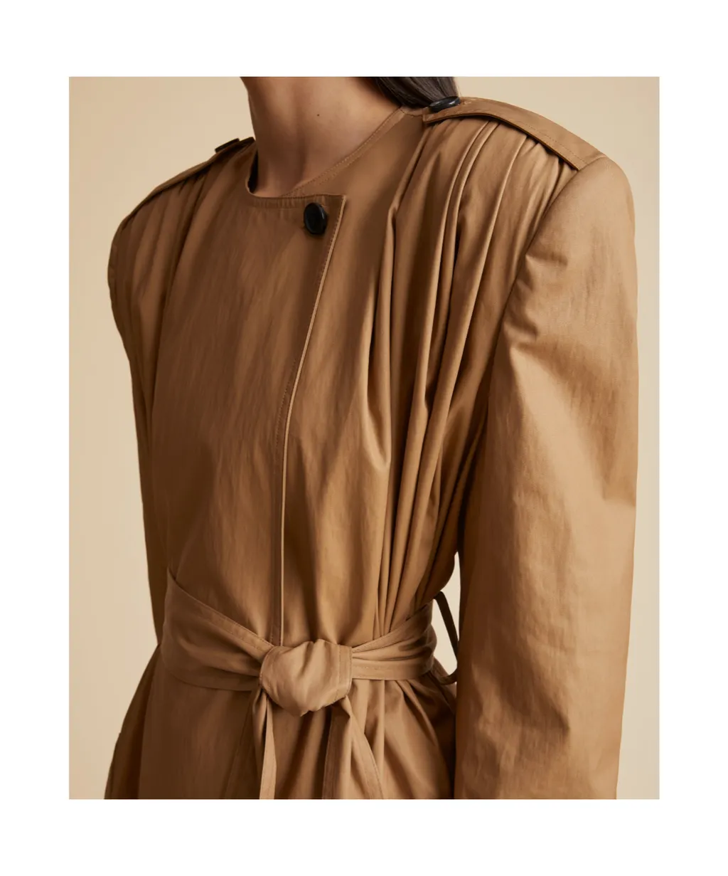 Long-Sleeved Windbreaker