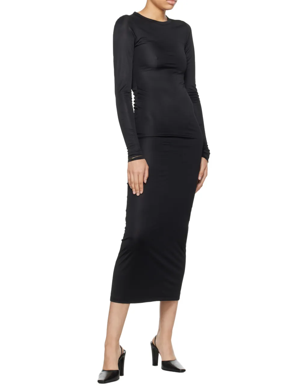 Long-Sleeved Round-Necked Dress
