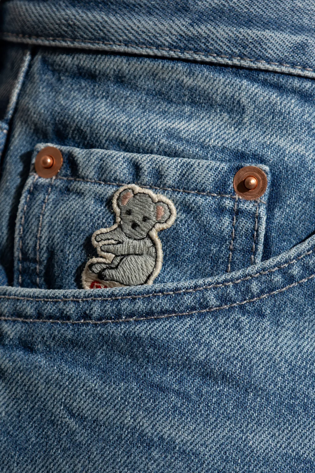 Logo Patch Cropped Jeans