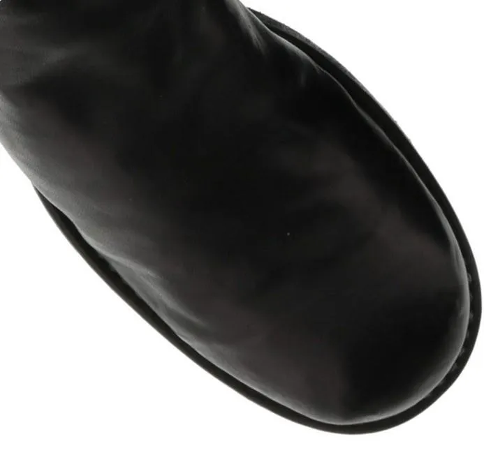 Zip-Up Heeled Leather Boots
