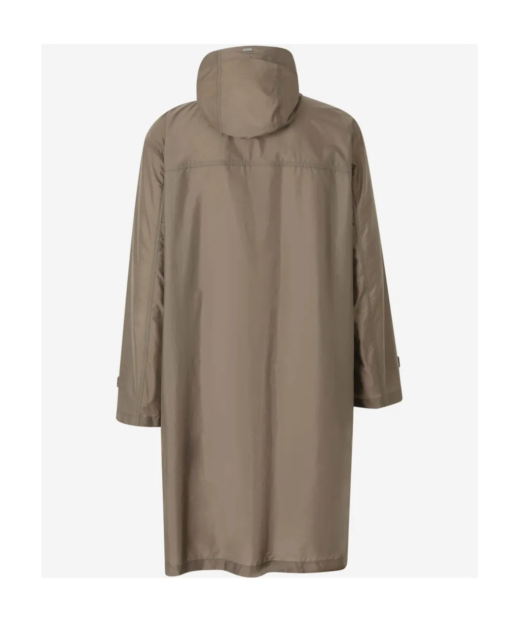 Long-Sleeved Windbreaker