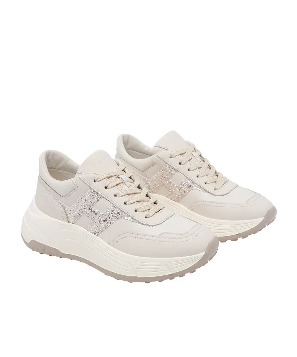 Hi-Fi Glitter Logo Sneakers