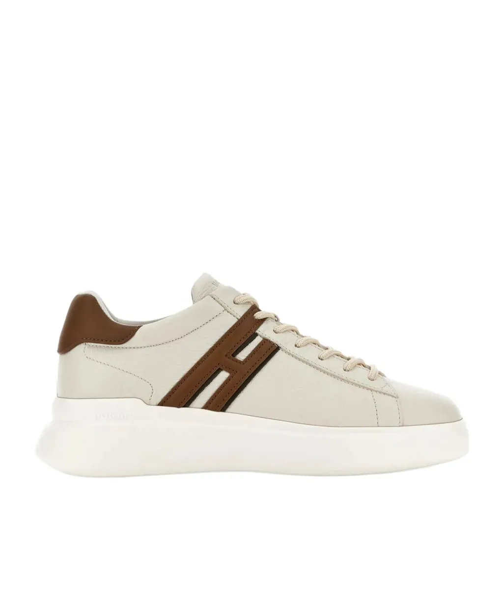 H580 Logo-Detail Leather Sneakers