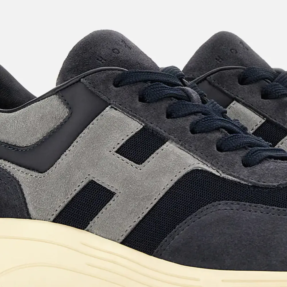 H-Stripe Low-Top Sneakers