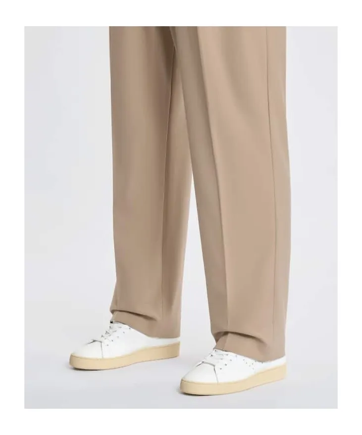 Round-Toe Low-Top Casual Shoes