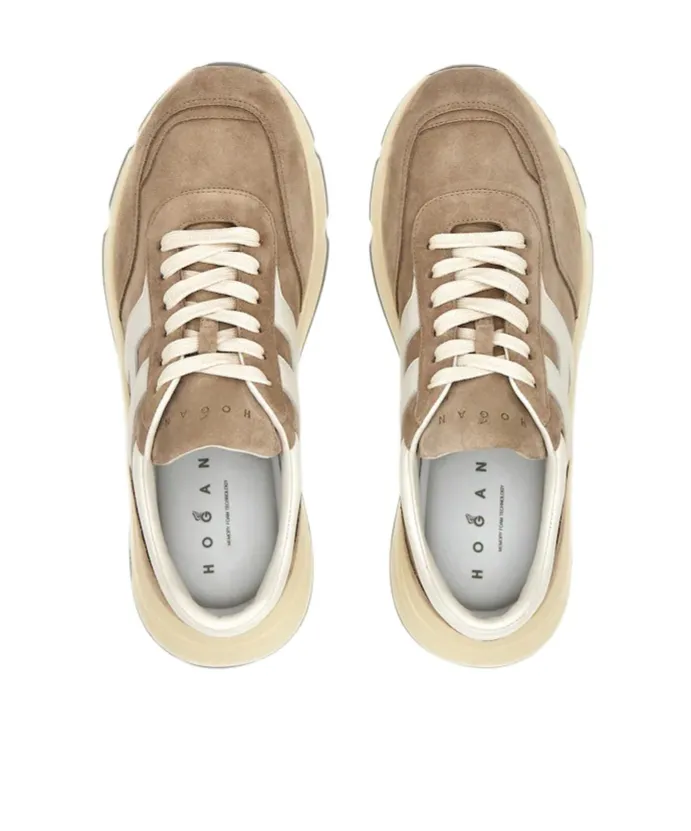 Hyperlight Lace-Up Sneakers