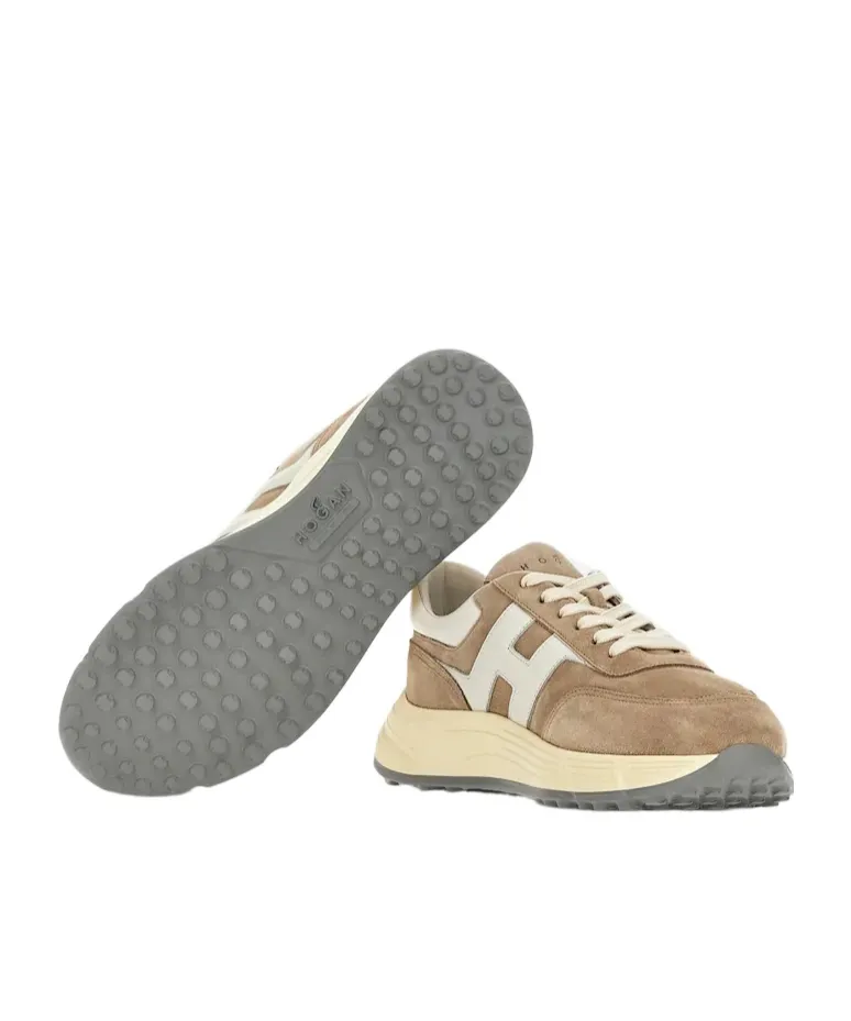 Hyperlight Lace-Up Sneakers
