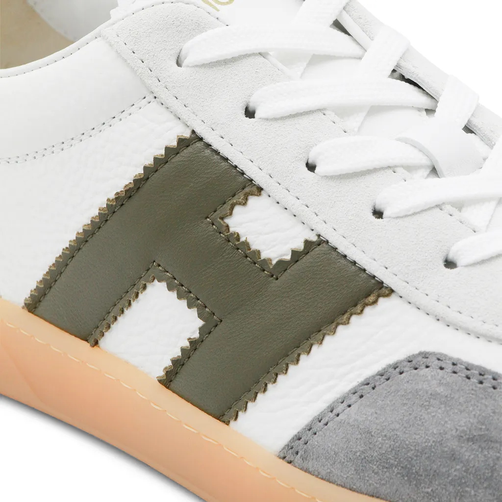 H-Stripe Low-Top Sneakers