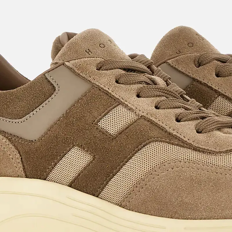 H-Stripe Low-Top Sneakers