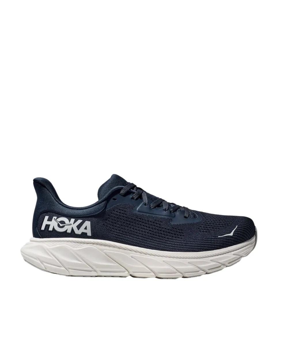 Arahi 7 Sneakers